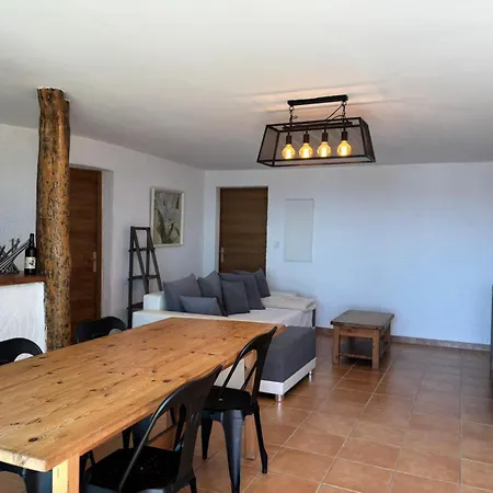 Carole F4 アパート *