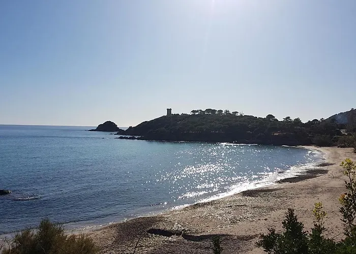 Carole F4 Apartment *